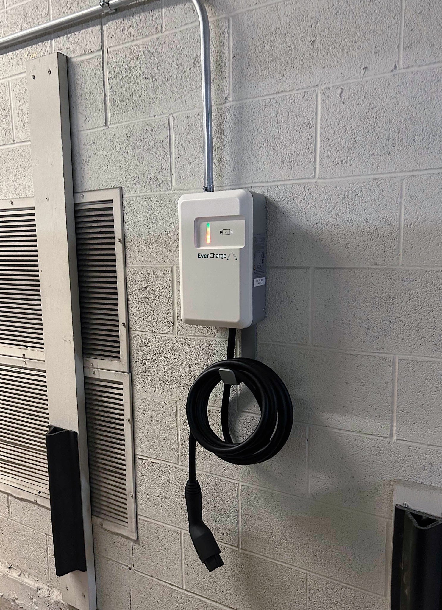 EverCharge Level 2 Charging Station + Installation – Nextech Energy Systems